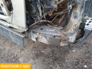 Усилитель переднего бампера